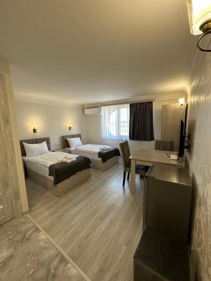 The Hill Guest House Єреван Екстер'єр фото
