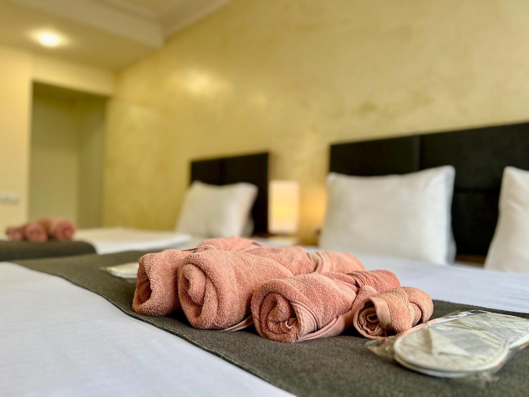 The Hill Guest House Єреван Екстер'єр фото