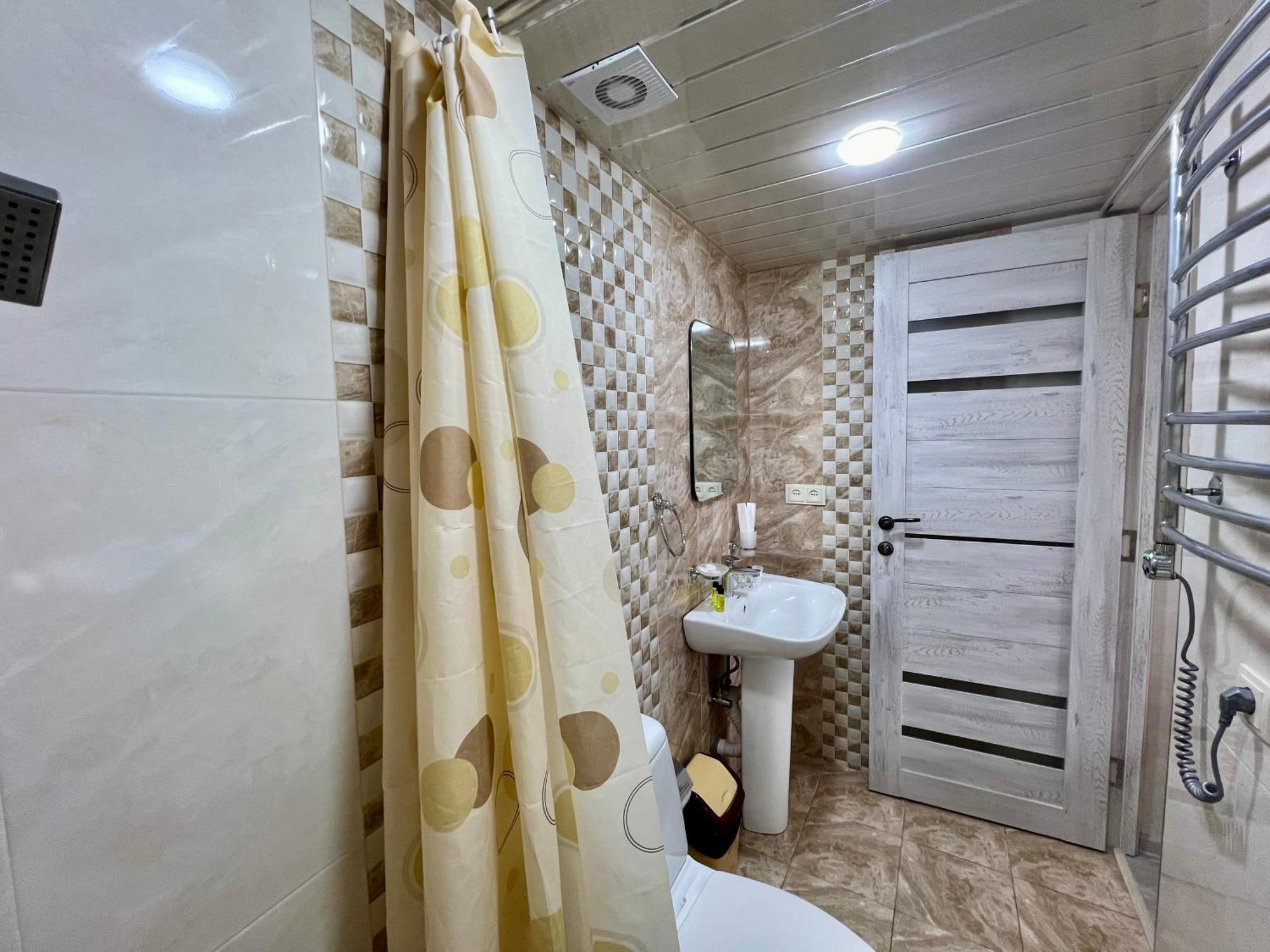The Hill Guest House Єреван Екстер'єр фото